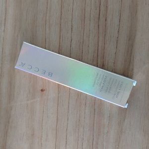 Becca Pearl x Gold Lip Gloss + Topper